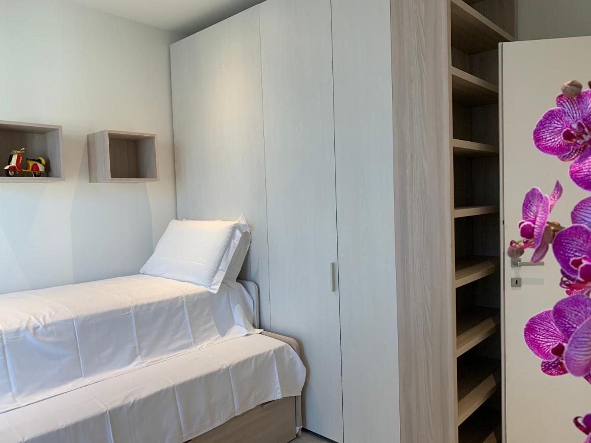 A Casa Di Chiara 2 Διαμέρισμα Στρέσα Εξωτερικό φωτογραφία